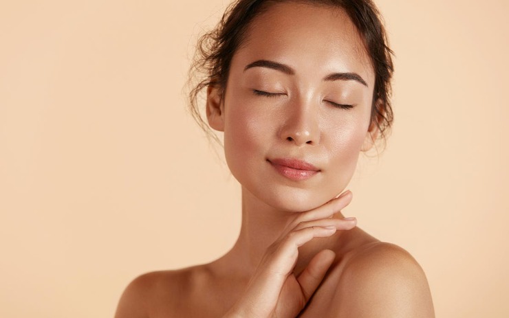 Những lưu ý về sức khỏe và tâm lý ảnh hưởng đến làn da